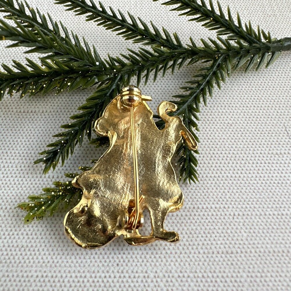 Vintage Enamel Santa Claus Brooch Pin Gold Tone Red & Black Christmas Holiday - Picture 3 of 4